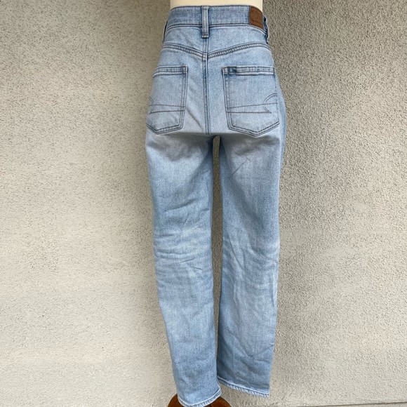 American Eagle Outfitters Mom Straight Jeans Size 00 - Picture 2 of 8